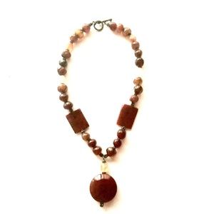 Vintage Necklace Pendant Fine Glass Brown White NWOT